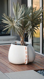 Blinde Design - Stitch 25 - Concrete Planter